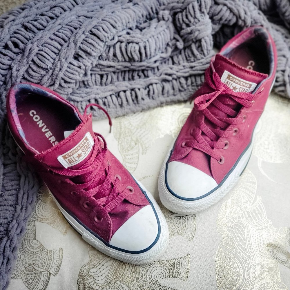 🚫SOLD🚫CONVERSE ALL STAR CHUCK TAYLOR SNEAKERS